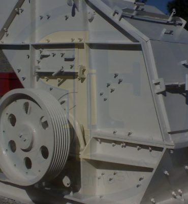 مقایسه سنگ‌شکن‌های فکی، ضربه‌ای و مخروطی: کدام گزینه مناسب‌تر است؟